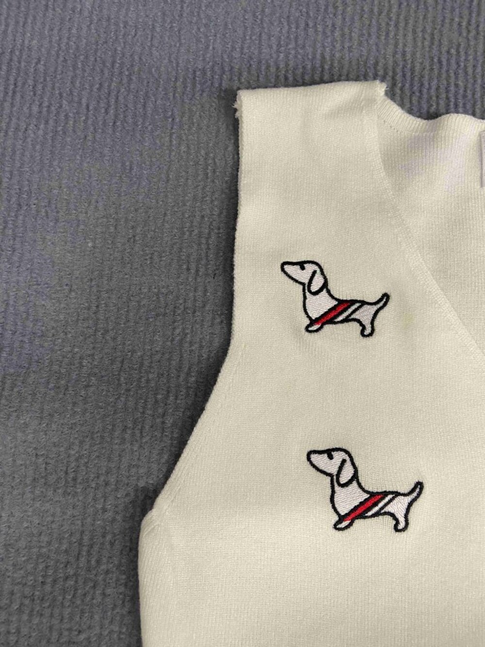 Thom Browne Women's Beige Cardigan Vest - Picture 4 of 6